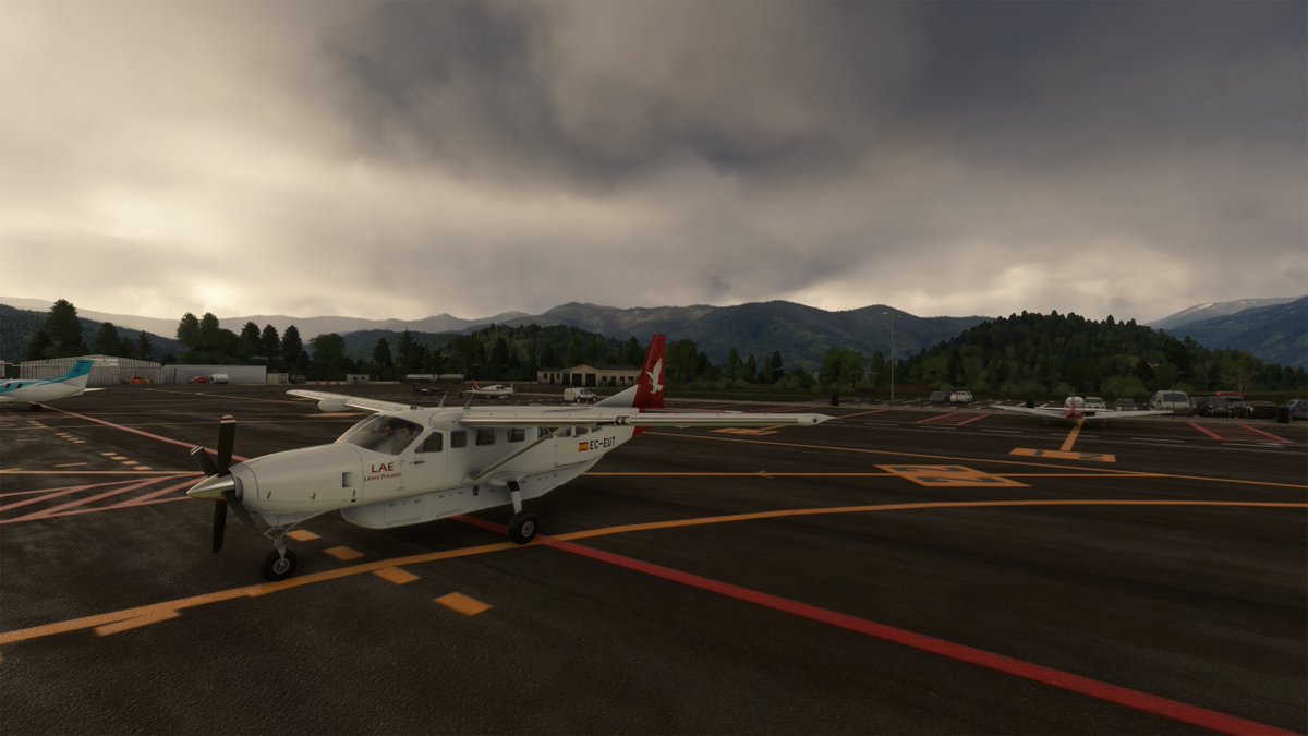 laevirtual's tweet photo. Ya llega el fin de semana y comienzan a rugir los motores de LAE... No te quedes en tierra en LAE nuestros pilotos son lo primero. Felices vuelos!! @MSFSofficial @XPlaneOfficial
#aerolineavirtual #simulacion #vatsim #ivao   🖥️https://t.co/aVukVuNWeJ https://t.co/xYMU5ff5CJ