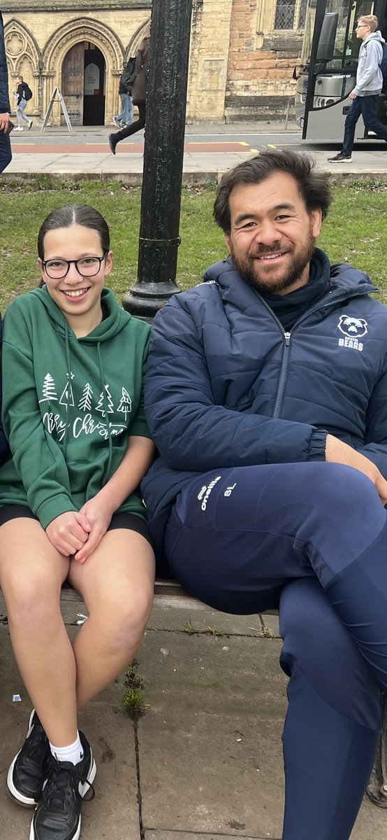 charbarnes25's tweet photo. @BristolBears @StevenLuatua Would love this for my girl who is is biggest fan https://t.co/0K95fLRDxH