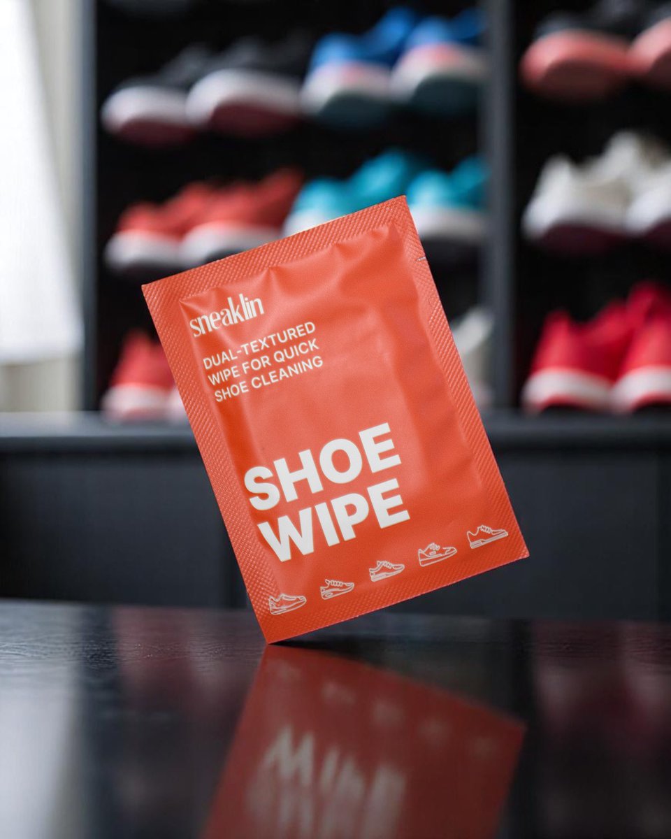 getsneaklin's tweet photo. It’s more than a shoe wipe, it’s freedom to clean on the go 🏂

Shop our new redesigned quick wipes through the link in bio 📦 https://t.co/EMrRp4QYiL