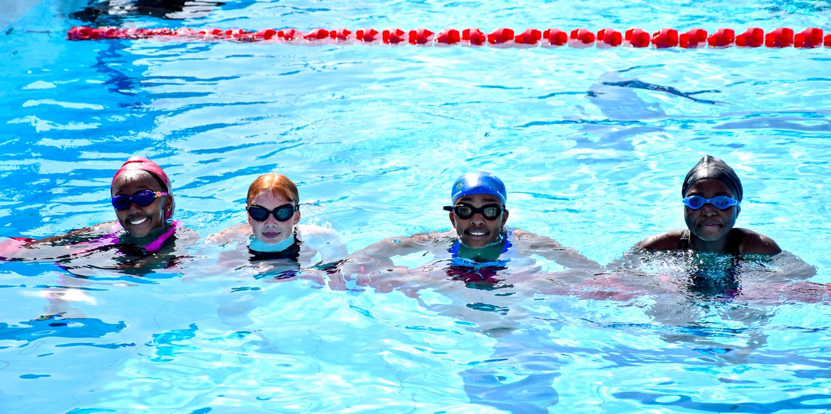 Flashing back to all the splashes and fun times in and by the pool this past Easter term. Fondly remembering the friendly weather too as we gear up for Trinity Term whose skies are not quite as sunny; rain or shine, we are showing up! #BackToSchool