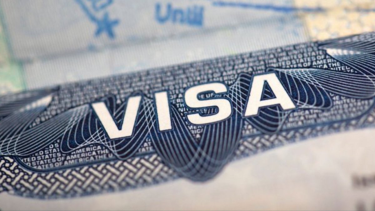 USAinUKConsular's tweet image. U.S. visa screening does not stop after a visa is issued. We continuously check visa holders to ensure they follow all U.S. laws and immigration rules – and we will revoke their visas and deport them if they don’t. #secureUSborders