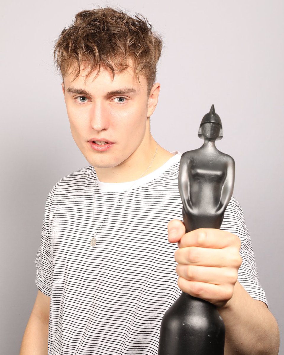 happy birthday to the now three times BRIT Award winner, <a href="/samfendermusic/">Sam Fender</a>