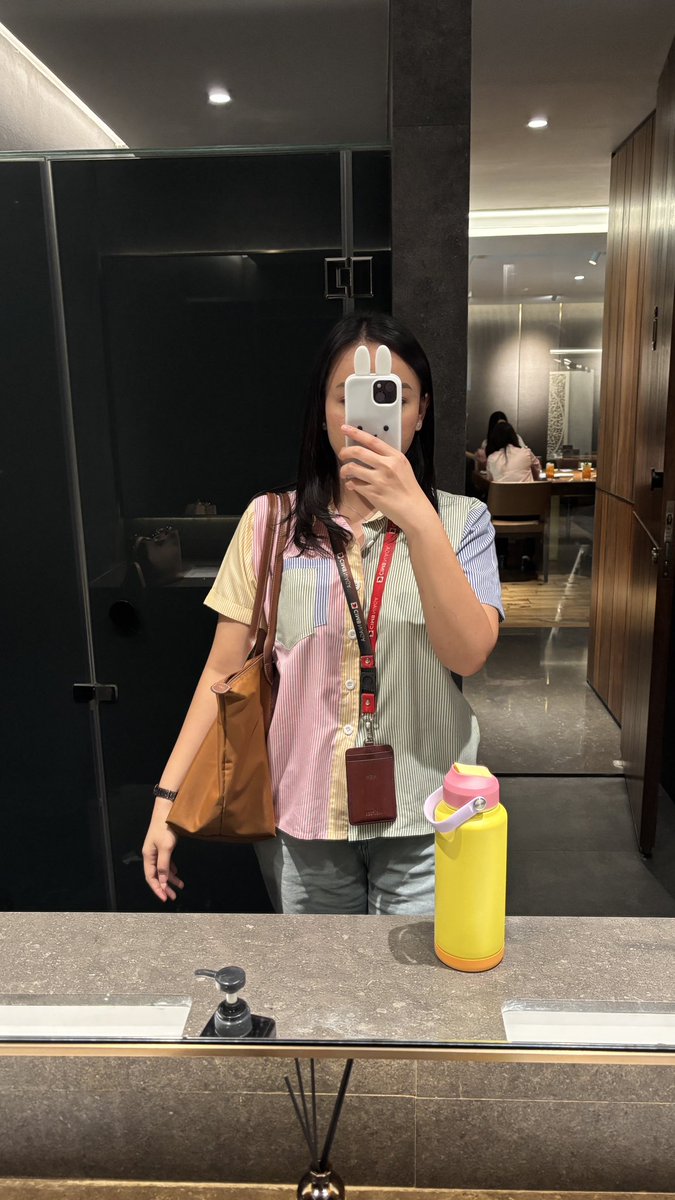 nadyaekaputrip's tweet photo. xixixi mau pap ke qm https://t.co/jS1oFF9gwo