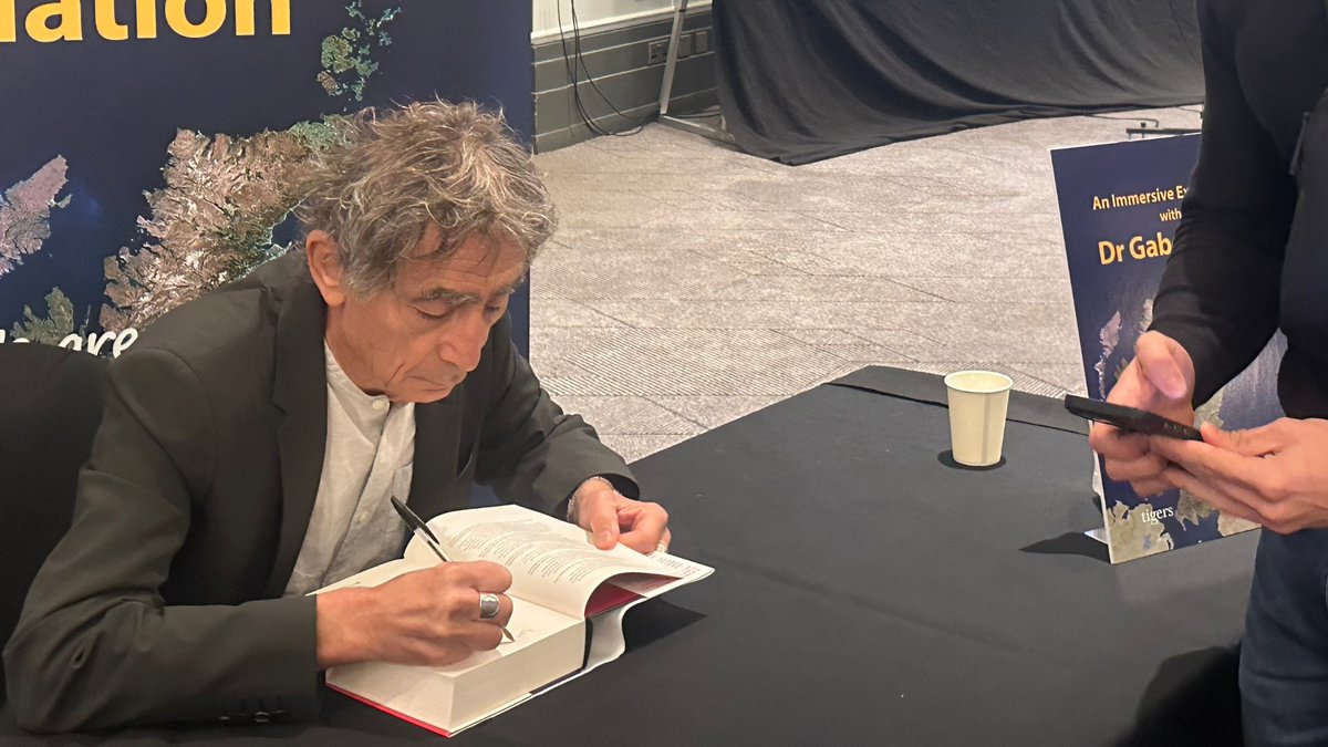 We're excited to announce that all of our speakers will be on hand to sign copies of their books across both days of #TheBiologyOfBelonging!

Not got a book? Not a problem! Copies of our speakers books will be available to purchase over both days of the event.

Two days, a