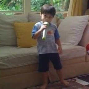 its4charlie's tweet photo. - from a very young age he showed his real interests and proved to have a sensational voice

(the video is him singing "you broke me first - tate mcrae" shared by a friend of his who wanted to show how talented he is) https://t.co/1CpFYItcTN