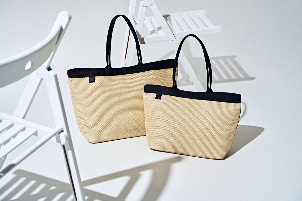 New Collection｜GRANADA
ストローハットの佇まいからインスピレーションを得た、ナチュラルな風合いのテクスチャーが魅力の GRANADA シリーズを発売いたします。

2025年4月26日(土)よりRAMIDUS TOKYO STORE、RAMIDUS ONLINE、一部のRAMIDUS取扱い店舗で発売予定。  

#RAMIDUS
#ラミダス
#GARANADA