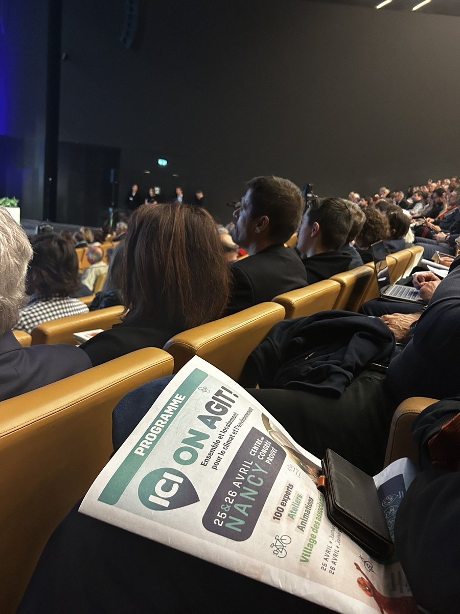 “L’adaptation au changement climatique n’est plus une option” et “besoin de construire les schémas d’adaptation à l’échelle des territoires” sont au cœur du débat de la conférence plénière #IciOnAgit <a href="/GRDF/">GRDF</a>