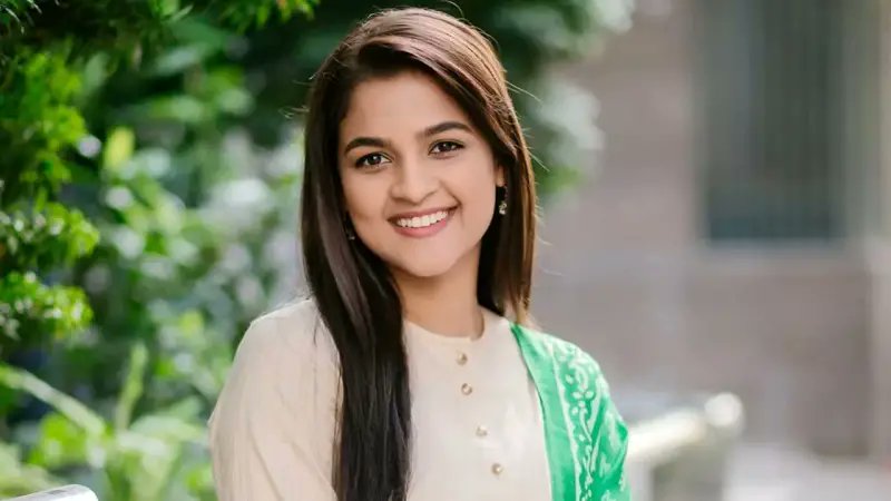 সাদিয়া আয়মানের ভাইরাল ছবি নিয়ে যা জানা গেল