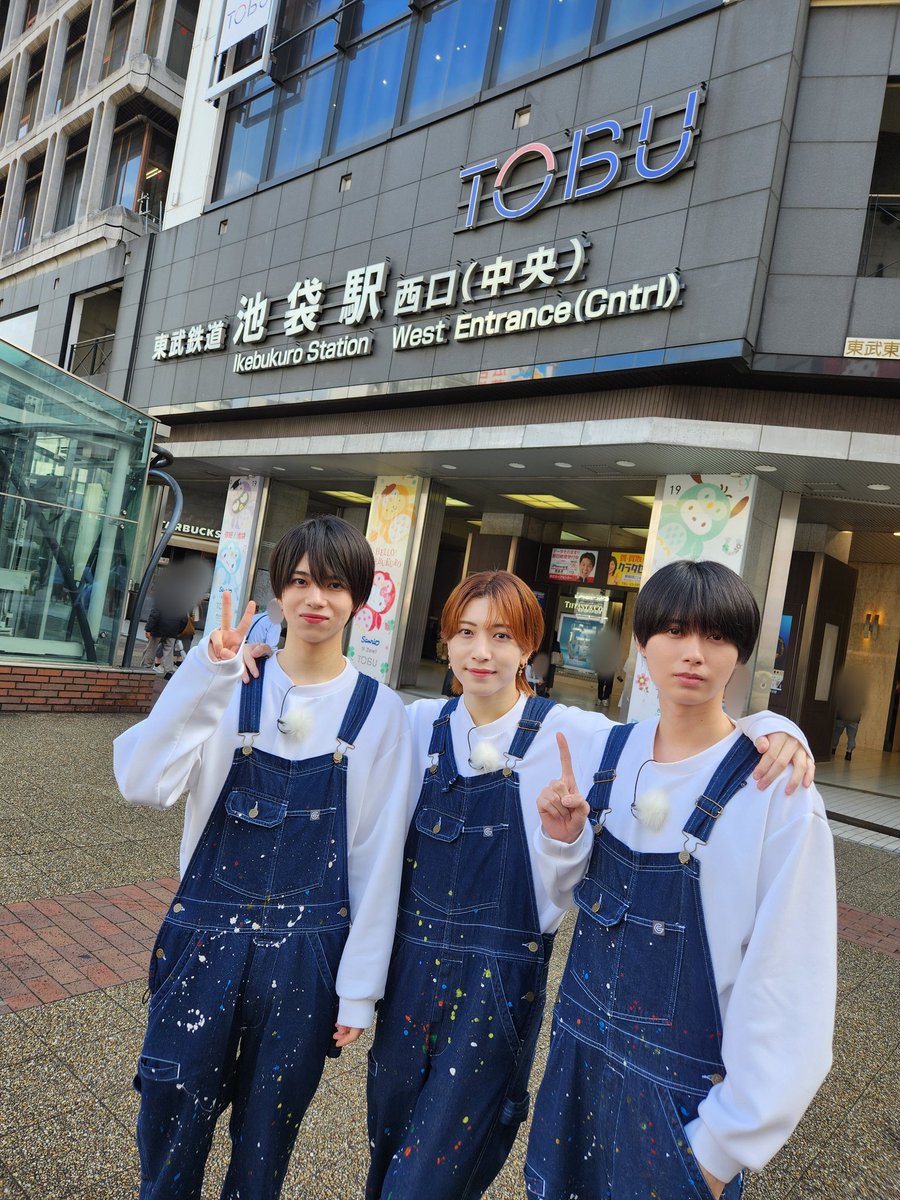 kakueki_ex5's tweet photo. 明日夕方4時から放送の #カクエキ 🚞

池袋駅でお総菜🥟
売り上げ順4連単
#カクエキダービー 🐴‼️
お楽しみに🎵

#ジュニア
#KEYTOLIT #少年忍者  
#井上瑞稀 #織山尚大 #中村嶺亜
#駅前にて 📷 https://t.co/rgtms1lnoc