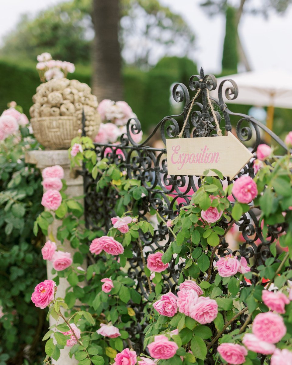 [La Fête des Roses &amp; des Plantes]

Les 3 et 4/5, vivez un week-end tout en délicatesse autour de la Rose🌹à la Villa et Jardins Ephrussi de Rothschild !
Expo-vente, ateliers, rencontres passionnantes… &amp; balades guidées à travers 9 jardins remarquables.
ℹ️ urlr.me/7Svw6s