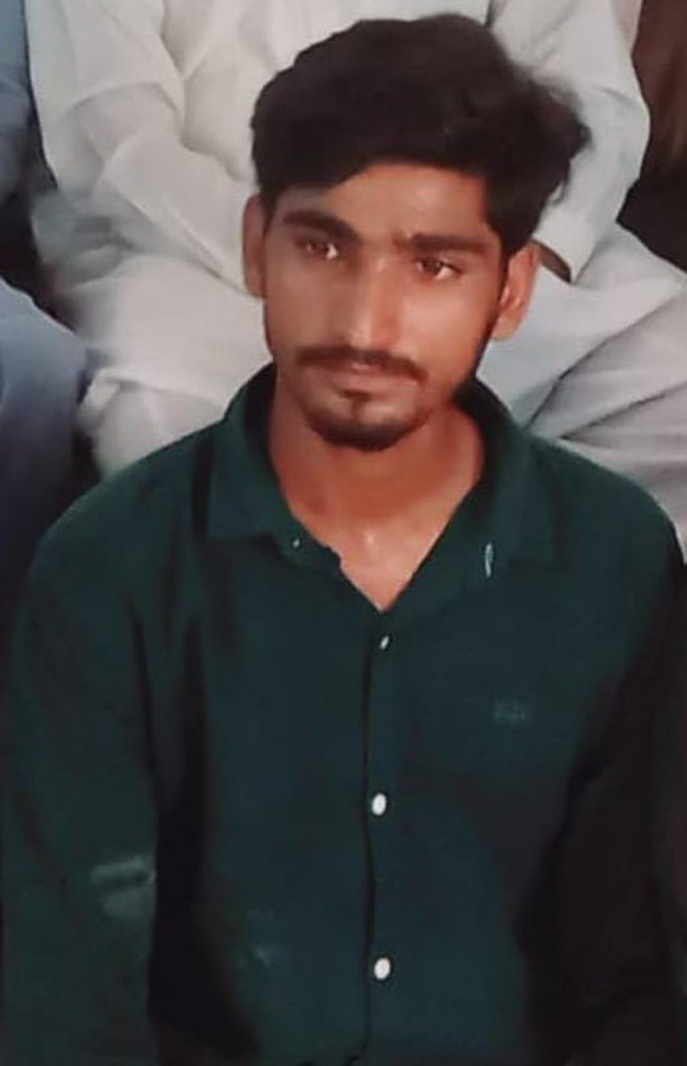SadiaTheSadia's tweet photo. 19 year old Muhammad Asif only son of his parents, brother to two sisters  was brutally killed by religious extremists in Kasur, Pakistan. His only fault: he was an Ahmadi. These monsters have no humanity. This is the terrifying reality Ahmadis face every day in Pakistan.💔 https://t.co/nhwoZBFpsh