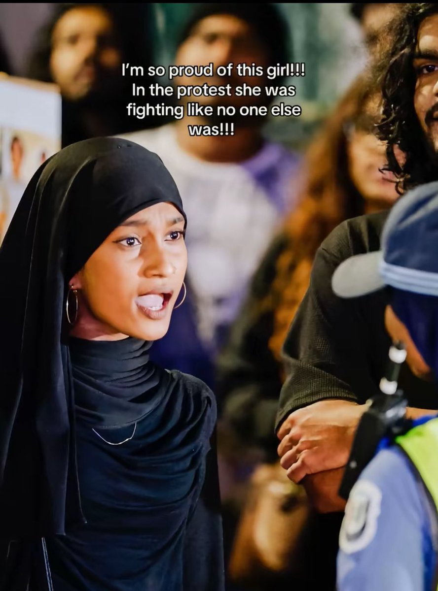 BoduBadhaluu's tweet photo. She is a warrior. So proud of you girl 🔥

Our youths are against the corrupt system. Keep rocking for a better future 🔥

#AgainstNepotism #AgainstCorruption https://t.co/OprvERaORd