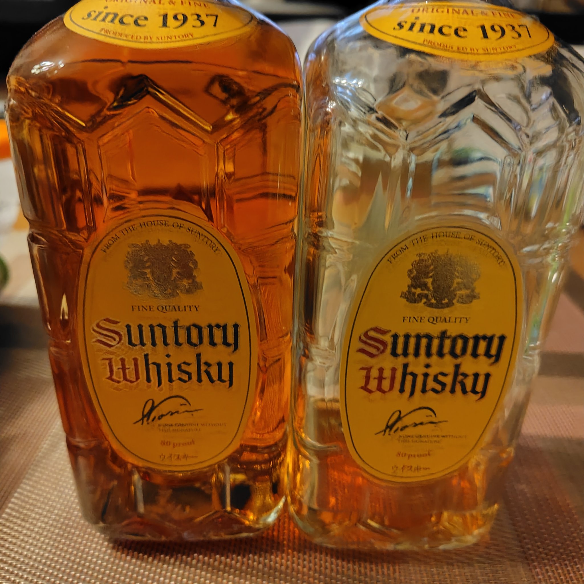 【新品・未開封】サントリー 角瓶 700ml 井川遥 箱付 3本セット 新品・未開封】サントリー 角瓶 700ml 井川遥 箱付 3本セット