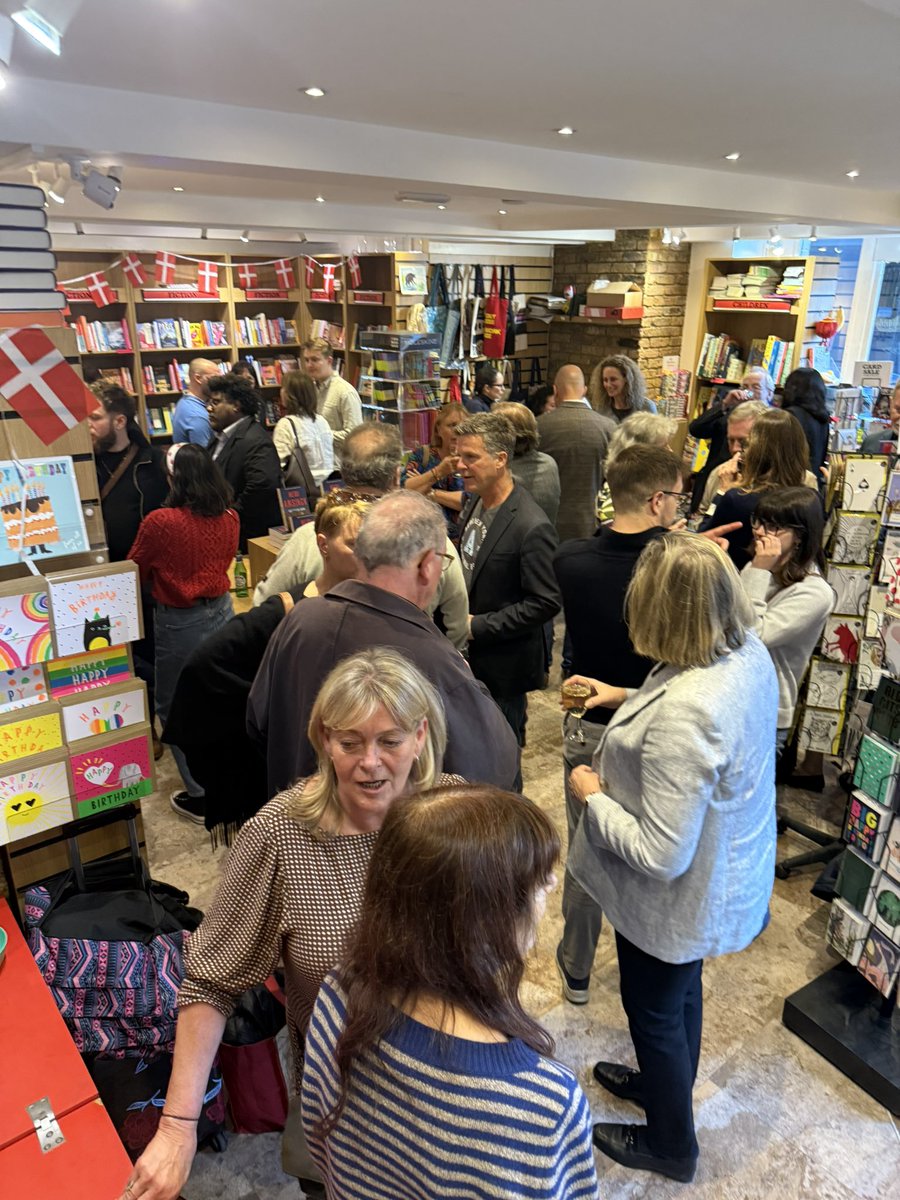 Heidi Amsinck (@heidiamsinck1) on Twitter photo Celebrating the UK launch of Jensen 4: Out of the Dark with my beautiful family and friends at lovely local indie, Riverside Bookshop. Thank you everyone who’s been so kind about Jensen’s latest case in Copenhagen 🙏🇩🇰💪❤️ <a href="/MuswellPress/">Muswell Press</a> Celebrating the UK launch of Jensen 4: Out of the Dark with my beautiful family and friends at lovely local indie, Riverside Bookshop. Thank you everyone who’s been so kind about Jensen’s latest case in Copenhagen 🙏🇩🇰💪❤️ <a href="/MuswellPress/">Muswell Press</a>
