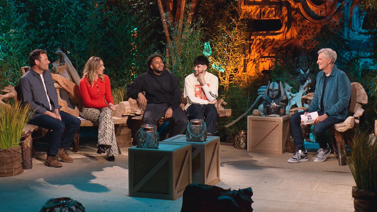 Dans votre RDV #inédit de 2°PS, "Les Secrets de #KohLanta", <a href="/DenisBrogniart/">Denis Brogniart</a> accompagné de #Cindy et #Ugo, accueillera 2 nouveaux invités :

Les créateurs de contenus <a href="/Nico_tine84/">Nico-là</a> &amp; #JustRiadh 🎉

RDV mar 29/04 à 23h40 sur <a href="/TF1/">TF1</a> &amp; <a href="/tf1plus/">TF1+</a>