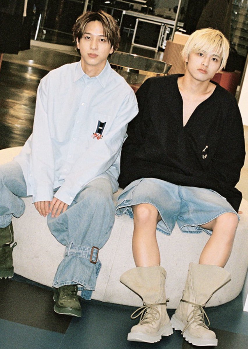 てらしの兄弟が尊くて好きすぎる😘 #寺西拓人 #篠塚大輝 #てらしの兄弟