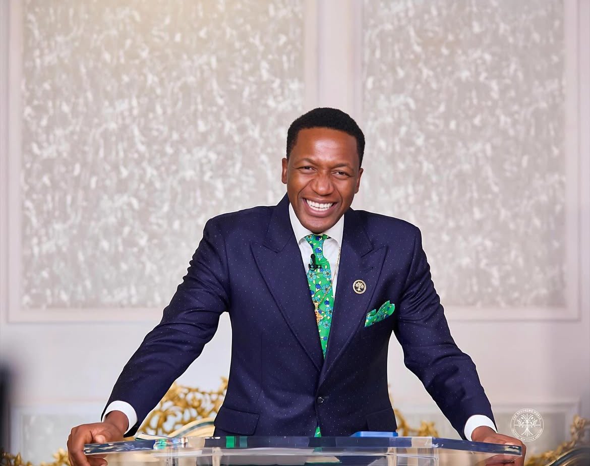 Uebert Angel tweet media