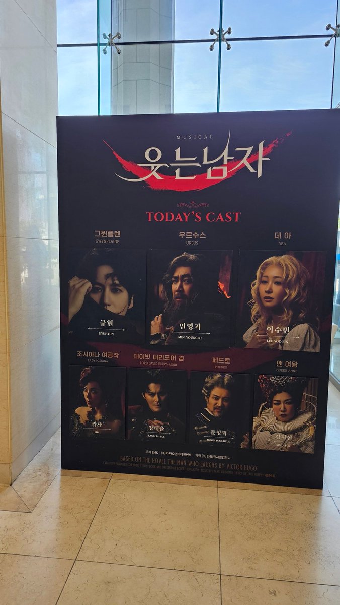 SeyoleB's tweet photo. 250425 웃남 규윈 총막공

팬텀 때 이후로 오랜만에 뮤지컬로 부산에 온 규.
근데 심지어 오늘 스케줄 미리 정했던거 부산공 팃팅 다 끝나고 파토였어서 상심했다가 1층 중블 성공하고 바로 부산 날라옴ㅠ
요새 심신이 피로했던게 규타민 부족증상이었던것..

#KYUHYUN #규윈플렌 #부산문화회관 https://t.co/FNLkcGU040