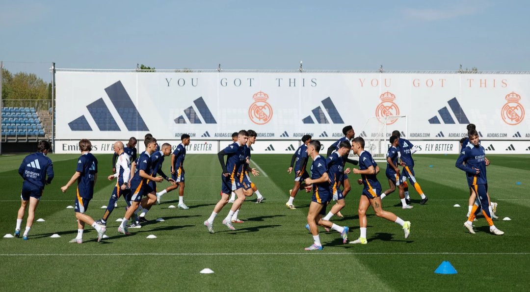 The team is training. 🏃🏼