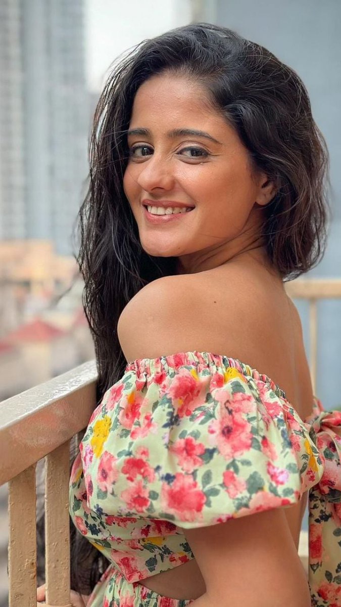 FunPlanet365's tweet image. #CelebsCombo #StarMenu
25.4 Post 1 
Simply Beautiful 
#RitikaSingh #ChitrangadaSingh #RashiSingh #AyeshaSingh