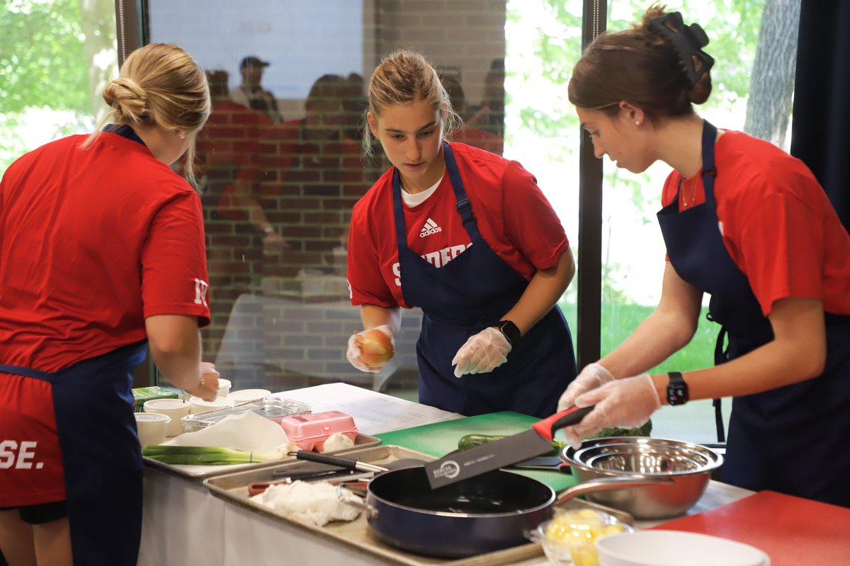 Richmond Field Hockey (@spiderhockey) on Twitter photo Field hockey players or MasterChefs? π¨π©βπ³π₯
Big congrats to Team Red's Chop It Like It's Hot for cheffing their way to victory in our second annual team cooking showdown! #OneRichmond <a href="/SpiderAthletics/">Richmond Athletics</a> Field hockey players or MasterChefs? π¨π©βπ³π₯
Big congrats to Team Red's Chop It Like It's Hot for cheffing their way to victory in our second annual team cooking showdown! #OneRichmond <a href="/SpiderAthletics/">Richmond Athletics</a>