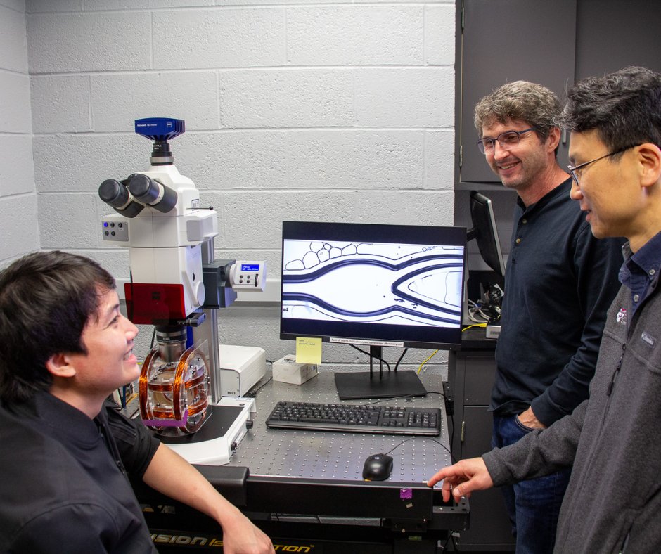 Penn Engineering (@pennengineers) on Twitter photo Penn engineers & clinicians at <a href="/PennDentalMed/">Penn Dental Medicine</a> developed shapeshifting microrobots for non-invasive oral care, enhancing brushing and flossing. Their nanozyme-shells improve locomotion, with applications extending to orthopedics and gastrointestinal health. bit.ly/4cMhVUL Penn engineers & clinicians at <a href="/PennDentalMed/">Penn Dental Medicine</a> developed shapeshifting microrobots for non-invasive oral care, enhancing brushing and flossing. Their nanozyme-shells improve locomotion, with applications extending to orthopedics and gastrointestinal health. bit.ly/4cMhVUL