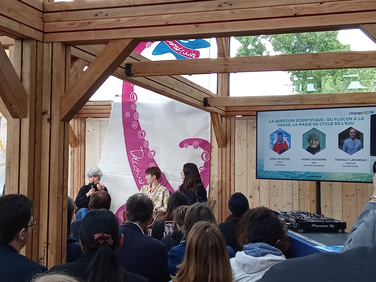 #ChangeNOW2025
Aujourd’hui, nous avons écouté Agnès Ducharne, Directrice de Recherche <a href="/CNRS/">CNRS 🌍</a> à l’Institut Pierre-Simon Laplace (IPSL) qui a parlé des conséquences des activités humaines sur le cycle de l’eau. 
Plus d'informations sur le salon👉 paris-centre.cnrs.fr/fr/evenement/l…