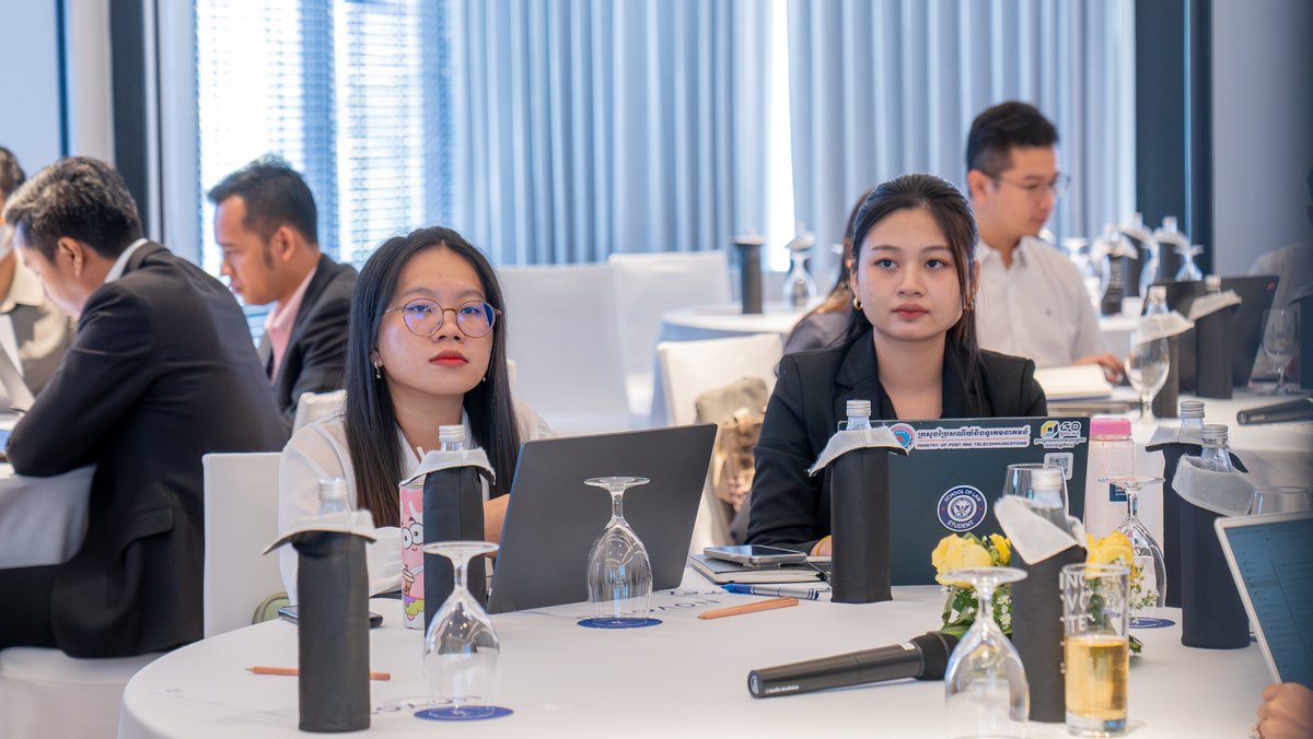 UNDP Cambodia (@undpcambodia) on Twitter photo 👏 Today, <a href="/UNDP/">UN Development</a> and the Ministry of Post and Telecommunications brought together key stakeholders for a workshop to validate the draft M&E Framework for the Digital Economy and Society Policy 2021–2035—supporting Cambodia’s #DigitalTransformation . 👏 Today, <a href="/UNDP/">UN Development</a> and the Ministry of Post and Telecommunications brought together key stakeholders for a workshop to validate the draft M&E Framework for the Digital Economy and Society Policy 2021–2035—supporting Cambodia’s #DigitalTransformation .