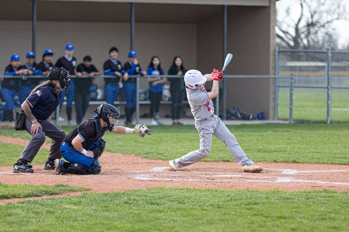 HayleyJarmanJOU's tweet image. Some photos I took of the Southmont High School (Montgomery County, Indiana) baseball game on Wednesday, I'll post more soon!