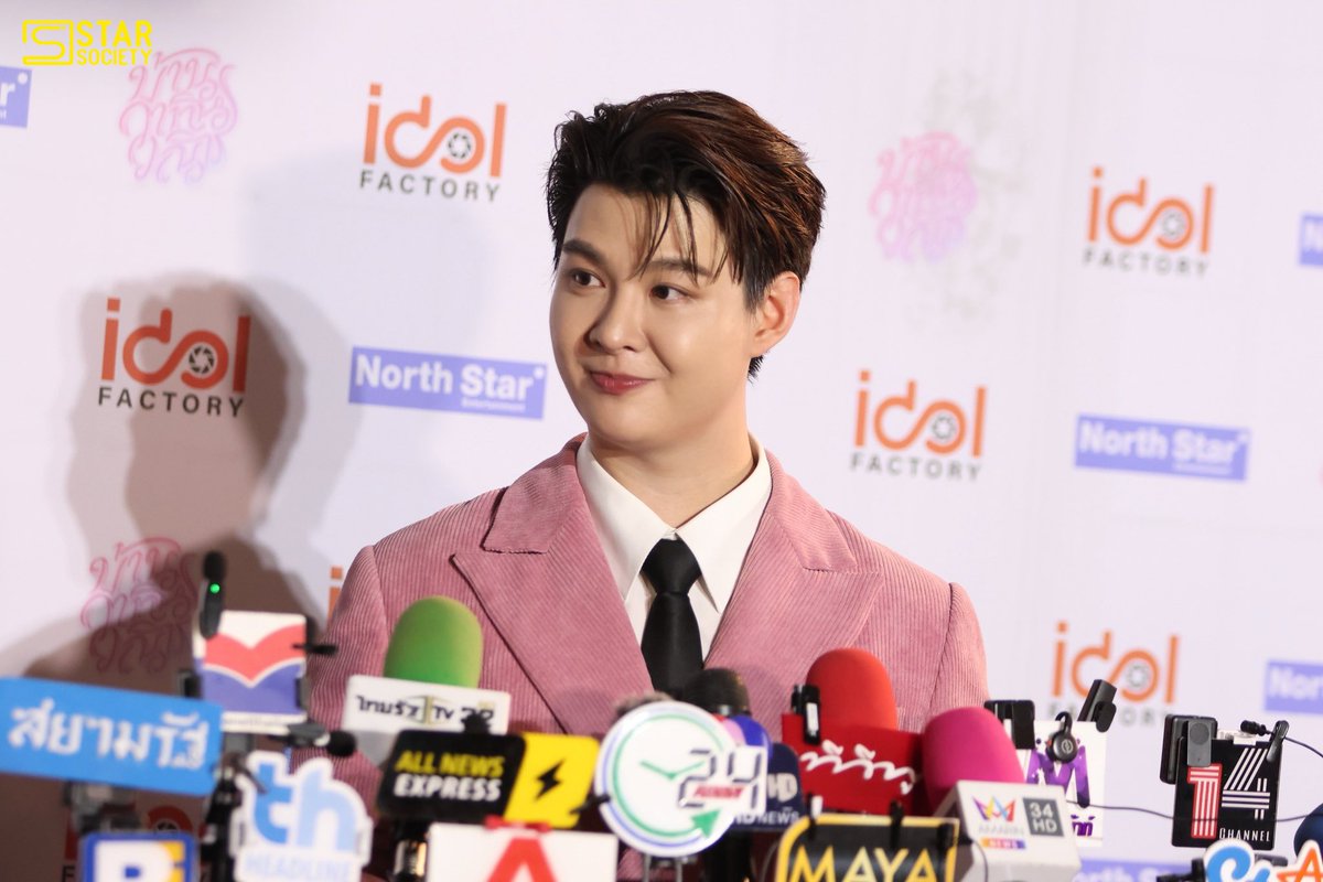 STARSOCIETY_TH's tweet photo. “เซ้นต์ ศุภพงษ์” นำทีมนักแสดง #4Elements เปิดตัวสุดยิ่งใหญ่ ในงานแถลงข่าว 4 ELEMENTS : The Global Phenomenon of Girl Love 

ICON X THE EARTH APPLEMIM🌍
ICON X THE WATER ENGLOT🌊
THE AIR OF FREENBECKY🌪️ 
THE FIRE OF NAMNEUNGNOEY🔥

#Saint_sup #MingEr 
#4ElementsPressCon 
#4ElementsxCh7HD