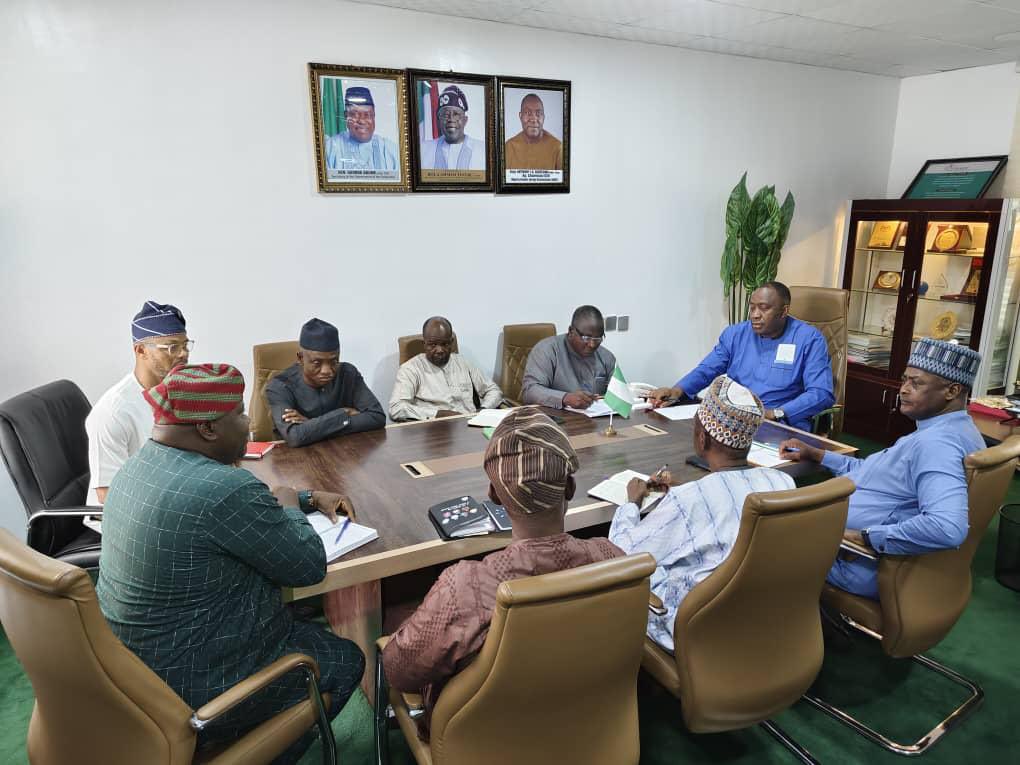 NNRA_Official's tweet photo. NNRA MEETS WITH NAEC ON TECHNOLOGICAL AND ECONOMIC DEVELOPMENT OF NIGERIA THROUGH THE USE OF NUCLEAR ENERGY. https://t.co/t0eb5X2bd3