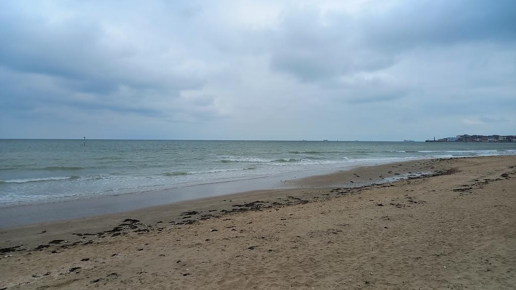 SaraTurle's tweet image. Bobbing around together  #SpacesForListening this morning. Felt the calming waters. Thank you to all @brigidrussell51 Got the golden ticket today as this was an extra one for me. Precious place to be. ❤