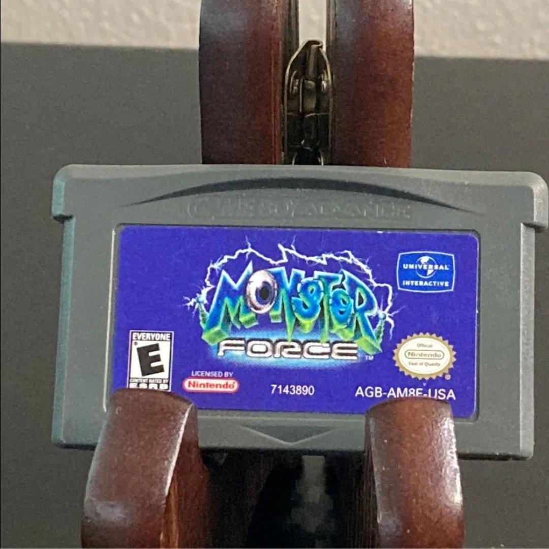 Green__Bay's tweet photo. Monster Force GBA 

Buy Now:
https://t.co/GNBayvVukc   

📬 Contact Us: ✉️ greenbayentertainment1@gmail.com 📍 Green Bay Entertainment  We specialize in retro video games, DVDs, Blu-Rays, and sports cards. 💬 Bundle &amp; Save! Send us a reasonable offer!
#MonsterForce  #GBA https://t.co/cHjCdXDiqJ