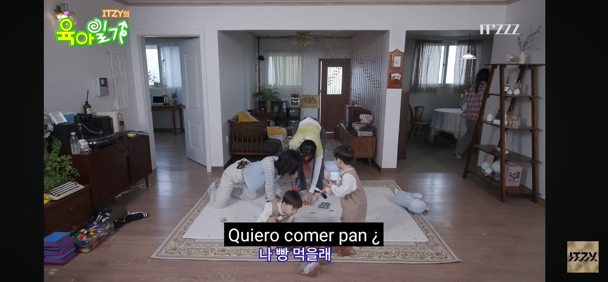 DanielLarreteg1's tweet image. Que rico merendar frutas y pan 🍎🍞, la merienda perfecta 
#ITZZZ #ITㅋㅋㅋ #ITZY의육아일기
#ITZY #MIDZY @ITZYofficial