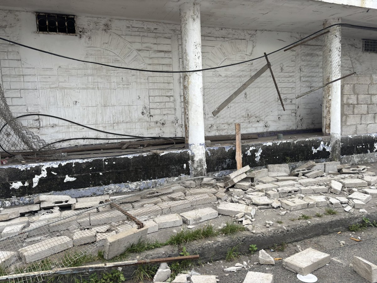 La naturaleza vuelve a golpear a nuestros hermanos de Esmeraldas.

El sismo de esta madrugada nos despertó con angustia, recordándonos heridas que aún duelen, especialmente en abril, un mes que nos marcó profundamente como país.

Desde Manta, extendemos un abrazo solidario y