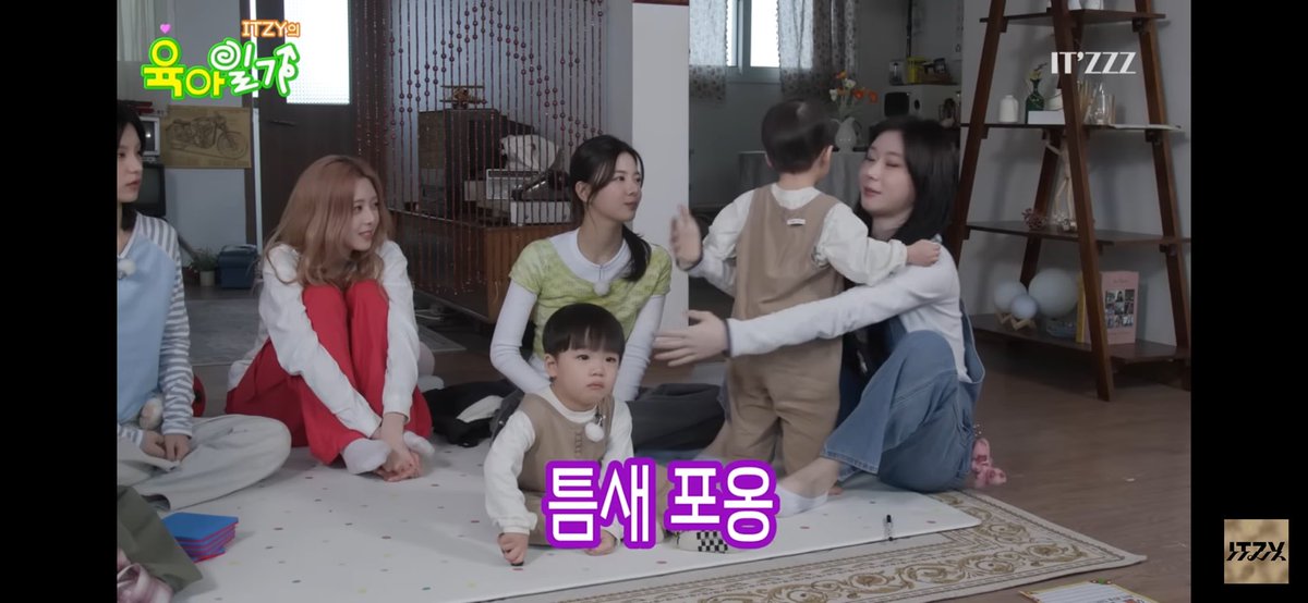 tteok7_'s tweet image. ITZY에게 돌봄을 받고 싶어요. 아이들도 ITZY를 정말 좋아했고, 그녀들은 모든 것이 완벽하도록 정말 세심하게 신경 써줬어요. 모두 즐거운 시간을 보냈고, 그녀들은 또 하나 잘하는 모습을 보여줬어.앞으로도 그녀들이 아기들을 돌보는 모습을 더 많이 보고 싶어요.
#ITZZZ #ITㅋㅋㅋ #ITZY의육아일기