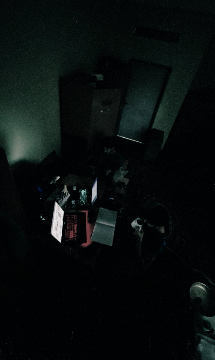 Sedali_h's tweet image. پُز نیست سبک زندگیمونه😉