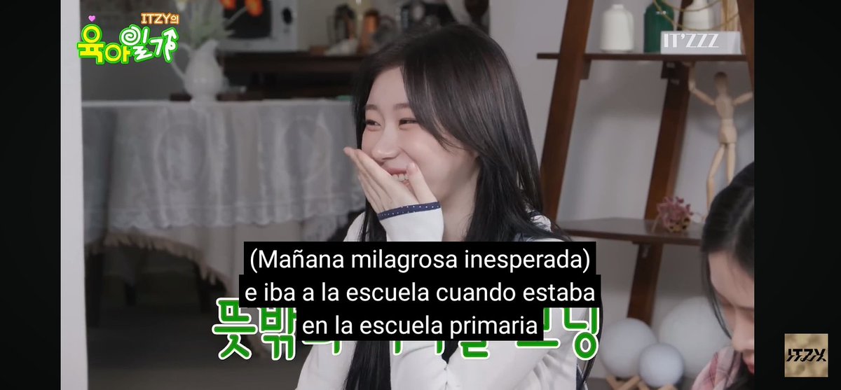 DanielLarreteg1's tweet image. A Chaeryeong no le gusta desayunar cuando era niña 👀 no entendí muy bien porque, alguien lo entendió? Díganme porque si lo entendieron por favor 
#ITZZZ #ITㅋㅋㅋ #ITZY의육아일기
#ITZY #MIDZY @ITZYofficial