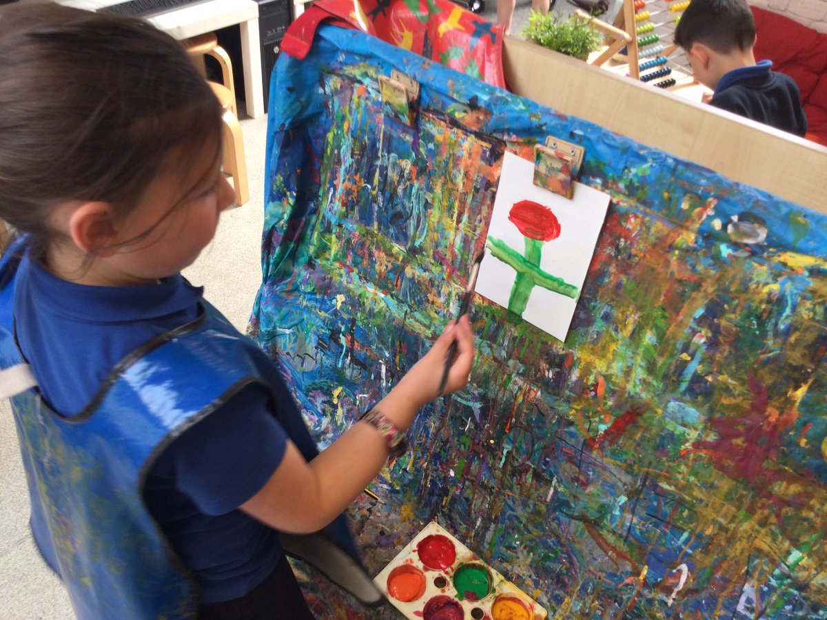 An afternoon completing Rainbow Challenges in the provision areas.
#STMPROVISION