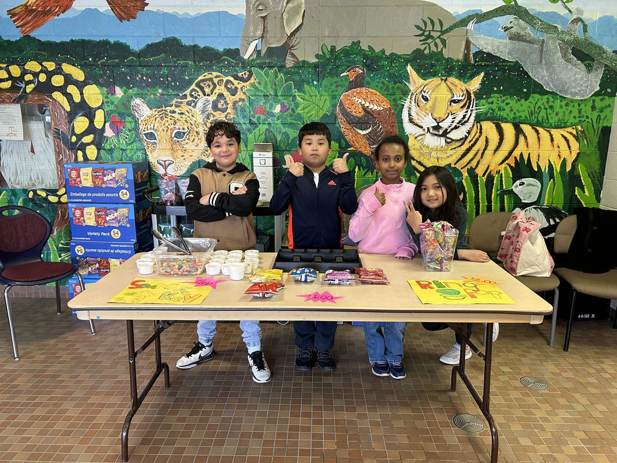 Piotrok's tweet image. Team 218 is ready to sell our school’s favourite candy as we found out after surveying the whole school - sour keys and rings pops!!! Thanks to everyone for their support! @4catholiced @TCDSB_RDAddario @TCDSB @TrusteeDAmico @Maria3397143141 @SharonRome0211