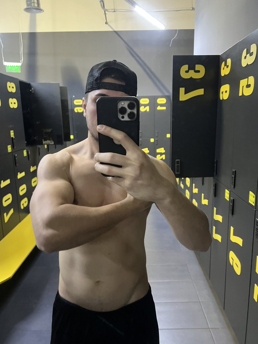 Mihai Pena tweet media