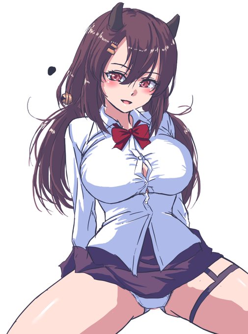 #アズレン
#長良進水日 
25日はあてちゃん長女こと長良ちゃんの進水日です
まだアズレンが明確な巨乳路線になる前から居る巨乳キャラですぞw 