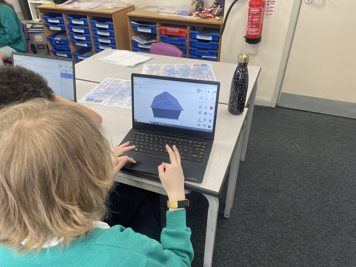 AckworthHoward's tweet image. Year 6 have started their new computing unit. This half-term they will be using the software ‘TinkerCAD’ to explore making 3D models. Today they explored the software from different perspectives. #AckworthHowardComputing