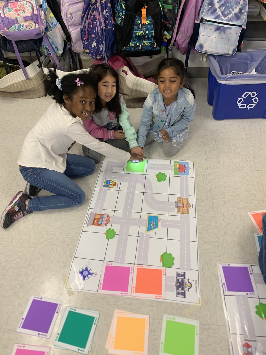 RR_Kindergarten's tweet photo. Life is a highway and we are learning to navigate it at 5! Steering clear of trouble in the neighborhood while coding our Indy cars. We are wheely good at it ❤️ #teamthompson @TimSparbanie @TriciaFurtek22 @Julie_Kuzma https://t.co/C1ThSugz3P
