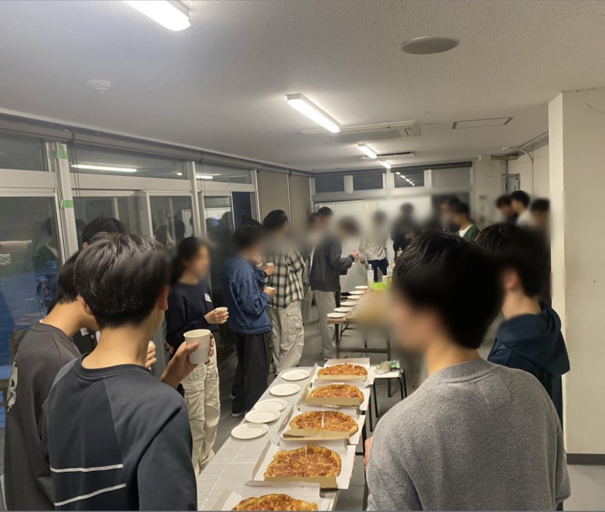 YAS_freshman's tweet photo. 今日は食事会でした！
現在25名が入部してくれました✈️
次の新歓は28日（月）の18:00〜
対面ではラストの新歓です！
参加希望はDMまで🙌 https://t.co/zPztw6Dd0Z