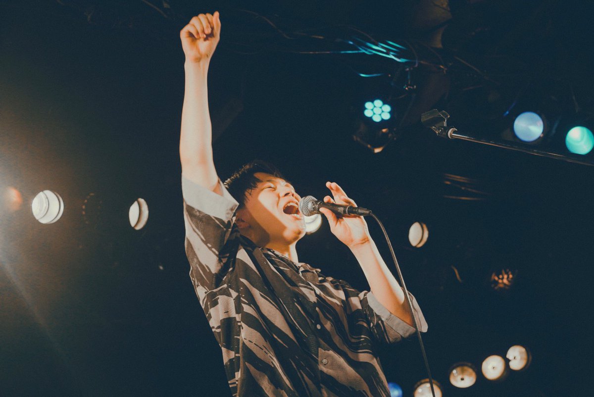 poppicture_bot's tweet photo. SUPER BEAVER

#PMC
#新歓ライブ2025
#ぽ https://t.co/NHCVDoz3Ar