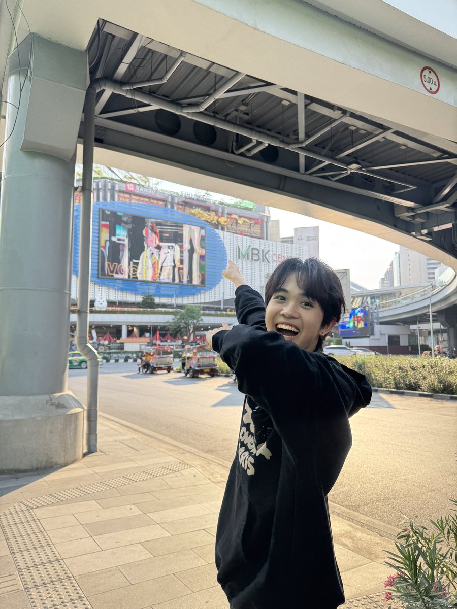 thiothamm's tweet photo. ❤️🌻

#THIOTHAMM 
#NexT1DE_THIO
#NexT1DE https://t.co/QHdfgx5KA7