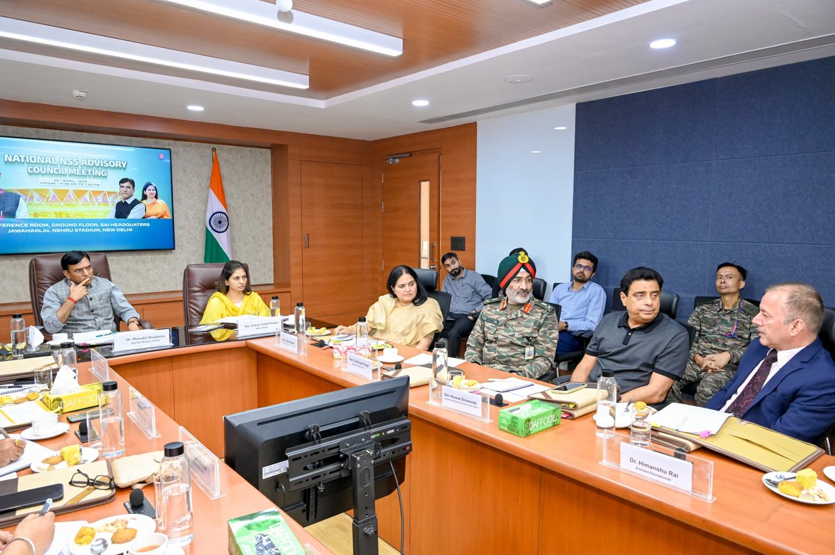 _NSSIndia's tweet photo. The National NSS Advisory Council Meeting convened today at SAI, New Delhi under the esteemed leadership of HMYAS Dr. Mansukh Mandaviya ji and Hon’ble MoS Smt. Raksha Khadse ji, to deliberate upon and review various NSS programmes and initiatives. https://t.co/eLDRkgRDe8