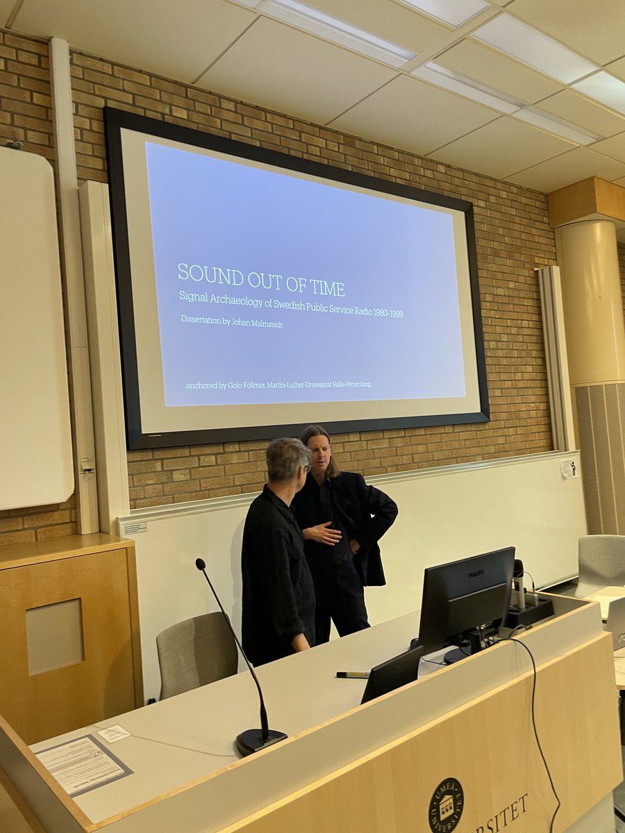 ... strax för disputation i mkv i umeå - där johan malmstedt ska försvara sin avhandling om ljudarkiv bearbetade med diverse pythonskript!