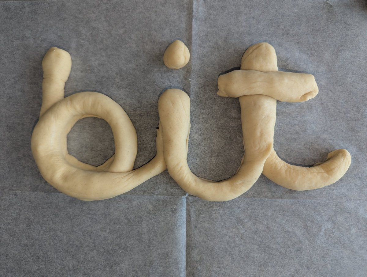 itzikcopy's tweet image. ביט עדכנו את הלוגו